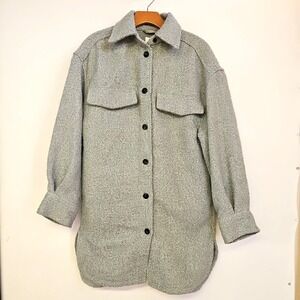 H&M Gray Button Front Shacket Size XS Minimalist Staple Capsule Casual